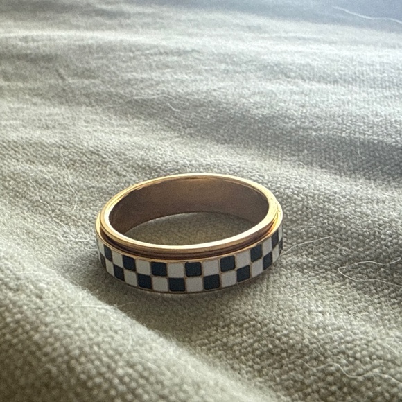 fidget ring 🏁 - Picture 2 of 2